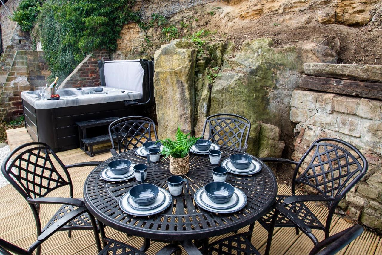 Whitby Boutique - Mast Cottage Екстериор снимка