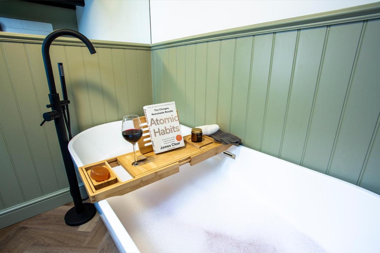 Whitby Boutique - Mast Cottage Екстериор снимка