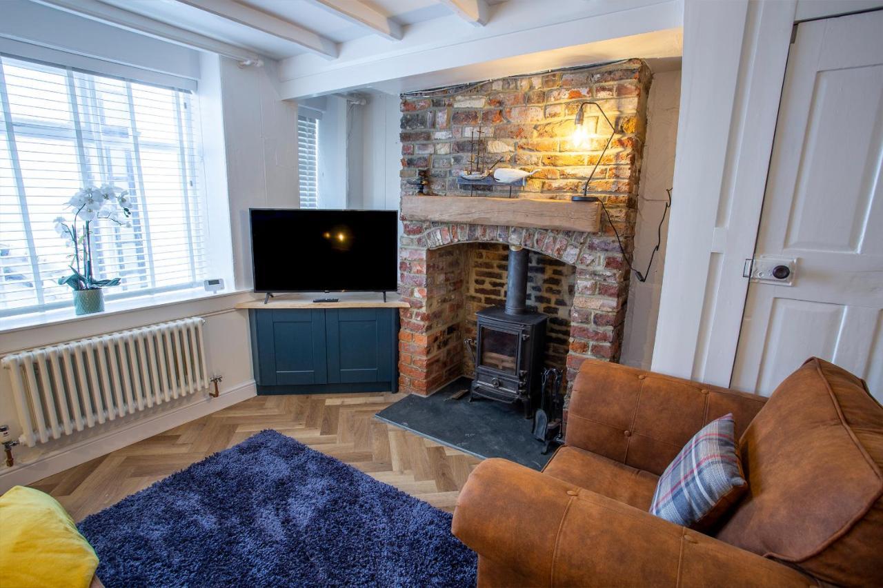 Whitby Boutique - Mast Cottage Екстериор снимка